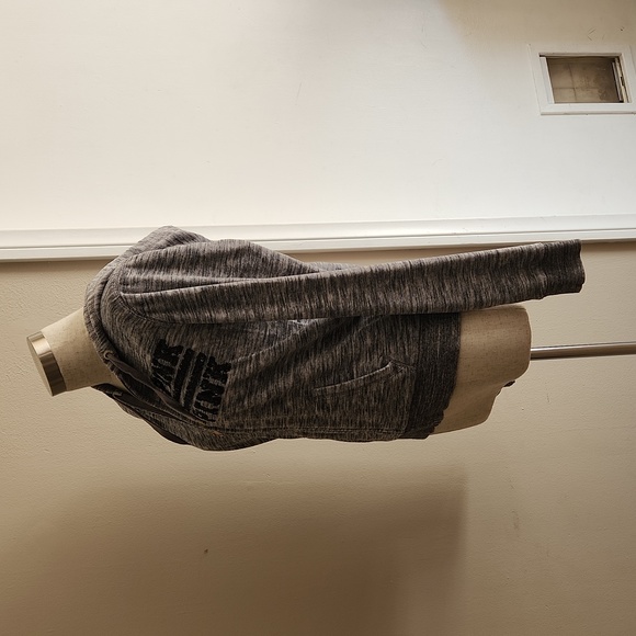 PINK VC Gray Hoodie - Size Medium - Picture 11 of 13